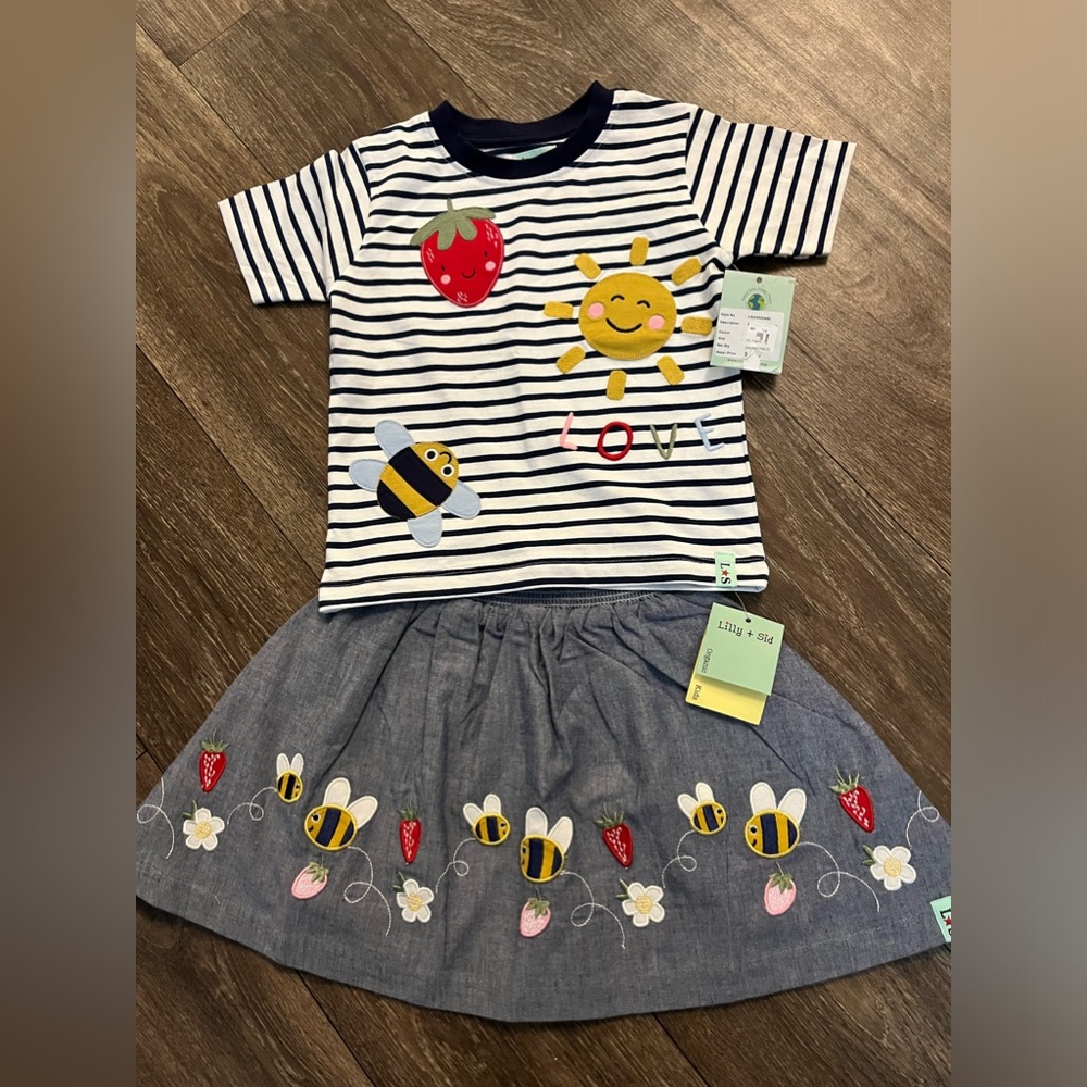 Lilly and sid skirt and top. In size 2/3 years